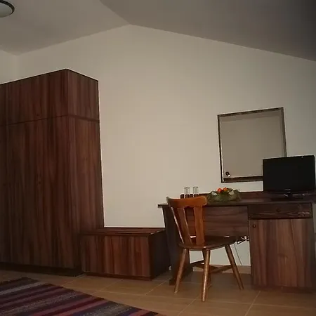 Teddy House Hotel