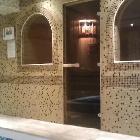 Teddy House Hotel