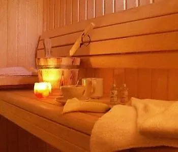 Teddy House Hotel 3*